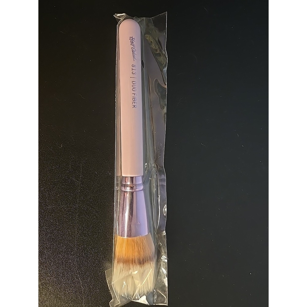 Half Caked 813 Duo Fiber Brush Sealed NEW